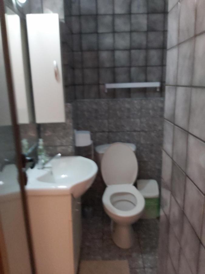 Hotel Turist Resita Exteriör bild